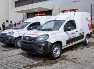 Prefeitura de Gravatá investe na saúde e entrega duas novas ambulâncias 