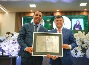 Eduardo da Fonte recebe título de cidadão de Santa Cruz do Capibaribe