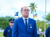 Prefeito Mano Medeiros recebe maior honraria da Força Aérea Brasileira