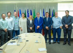 Mano Medeiros discute impactos da Reforma Tributária em reunião na Sudene