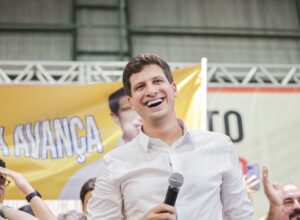 João Campos desembarca com plataforma de escuta em Caruaru no próximo sábado (18)