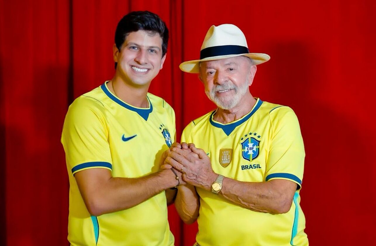 Coluna da terça: declaração de João Campos antecipa o fim da era Lula