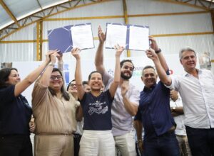 Na Mata Sul, Raquel Lyra entrega títulos de propriedade e anuncia novas obras 