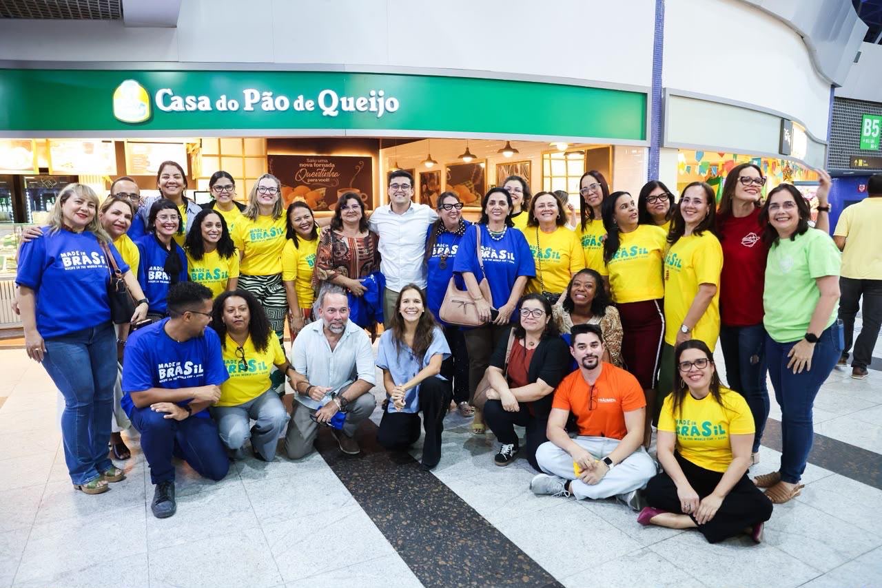 Prefeitura inicia embarque dos intercambistas da terceira edição do Recife no Mundo