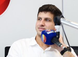 João Campos garante maior tempo de propaganda eleitoral