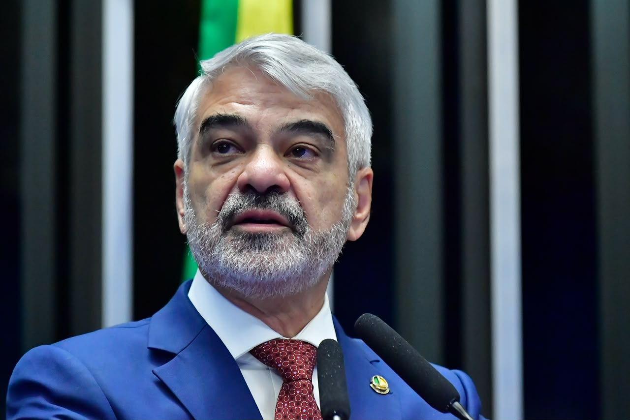 Humberto Costa recebe apoio de Fernando Dueire nesta segunda (10)