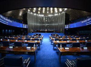 Coluna da quarta: voto ideológico não define eleição para o Senado em PE