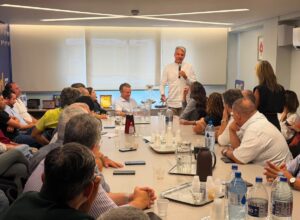 Grupo liderado por Déa de Paula anuncia apoio a Fernando Monteiro 