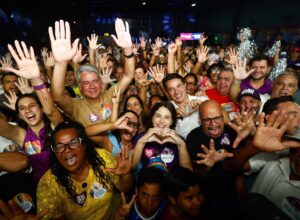Fernando Monteiro reforça projeto de reeleição com grande ato no Recife 