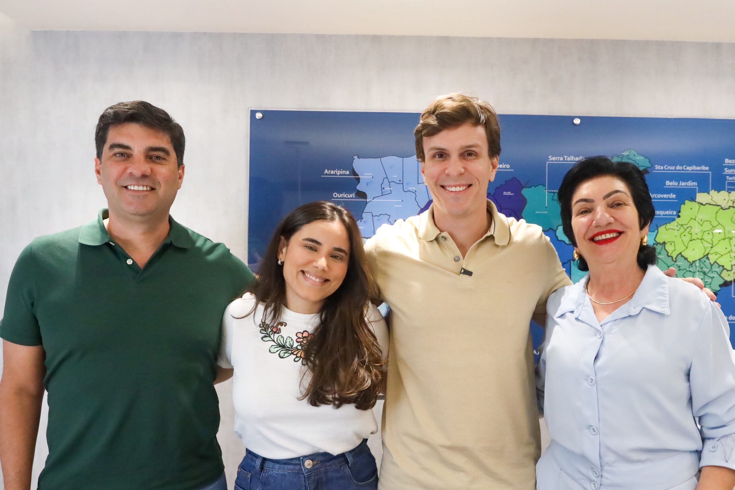 Bases de Eduardo da Fonte começam a migrar para Miguel Coelho 