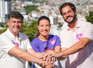 Em adesivaço com Raquel, Eduardo da Fonte reforça pauta da saúde em Caruaru