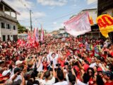 João Campos reúne 15 mil pessoas em caminhada no Cabo de Santo Agostinho