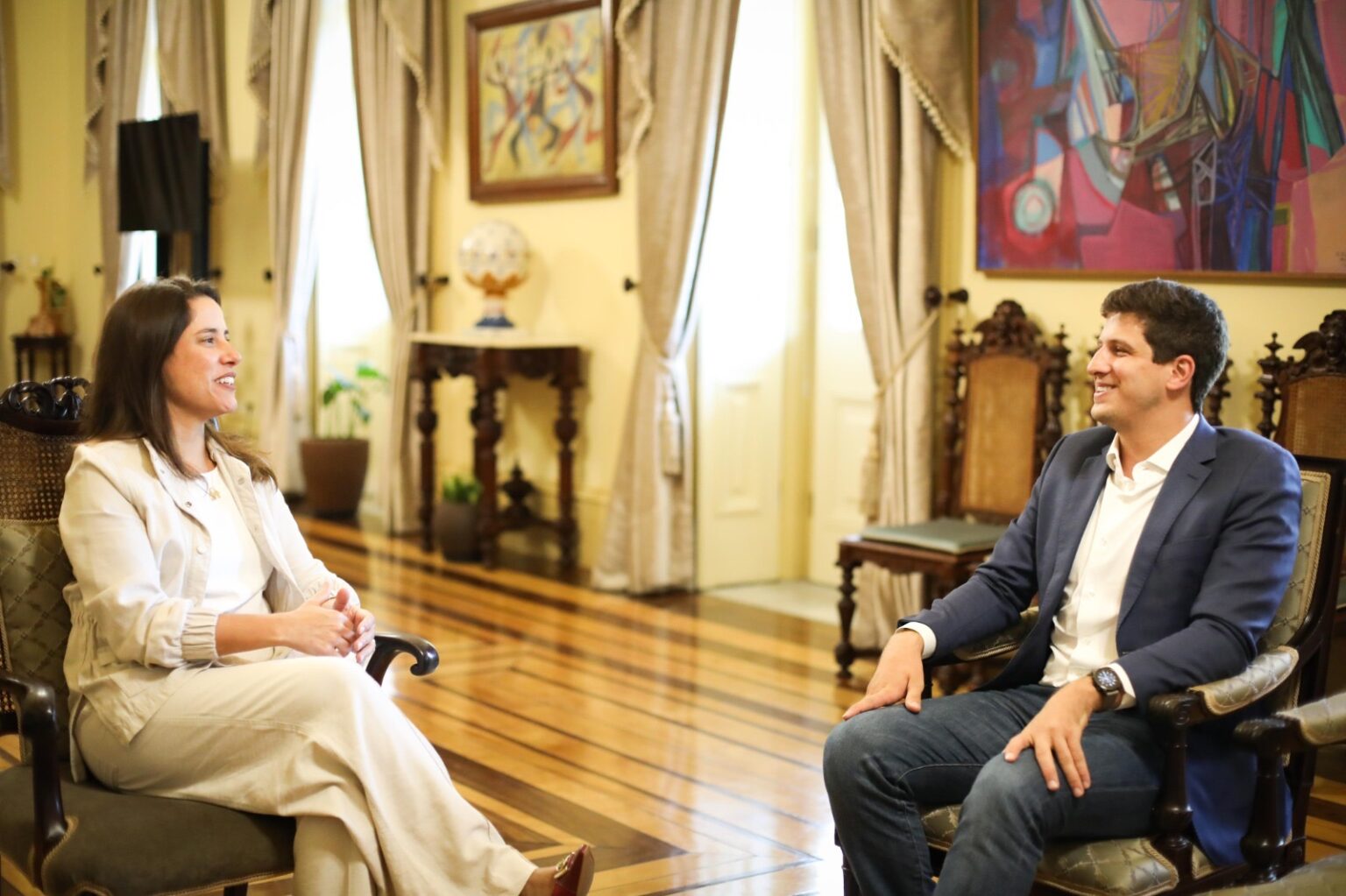 Coluna da terça: jurídicos de Raquel e João travam batalha à parte