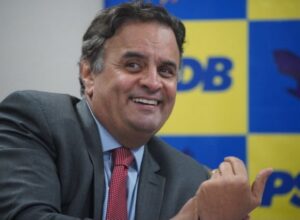 Coluna da sexta: a digital de um mineiro na eleição de Pernambuco