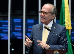 Fernando Dueire ausente da convenção de Raquel Lyra