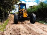 Prefeitura de Gravatá intensifica manutenção de estradas em comunidades rurais 