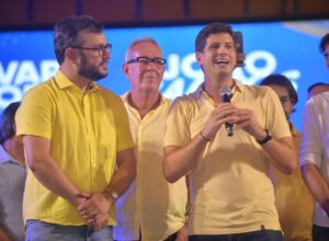 Álvaro e Gabriel Porto inauguram comitê de campanha neste domingo (23) 