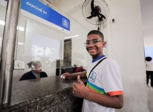Mutirão do Visão Recife beneficia 750 estudantes da rede municipal