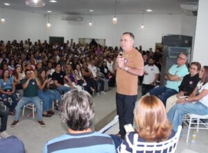 Zeca Cavalcanti mobiliza aliados em apoio a seus candidatos em Arcoverde
