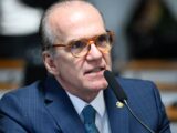 Coluna da segunda: Fernando Dueire segue caminho da coerência