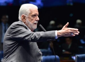 Jaques Wagner amplia patrimônio em 631% desde última eleição