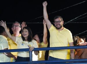 Em Canhotinho, Álvaro e Gabriel Porto reúnem apoiadores em ato de campanha