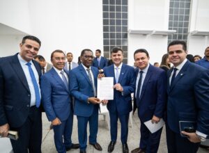 Eduardo da Fonte reforça compromisso com as mulheres durante culto em Ribeirão