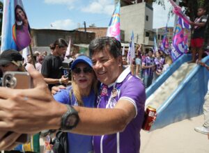 “Serei o senador mais votado”, diz Mendonça Filho em caminhada no Recife