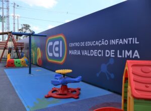 Governo de Pernambuco entrega nova creche em Sairé
