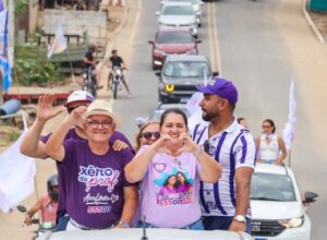 Professora Ana Lúcia participa de motociata em Brejo da Madre de Deus