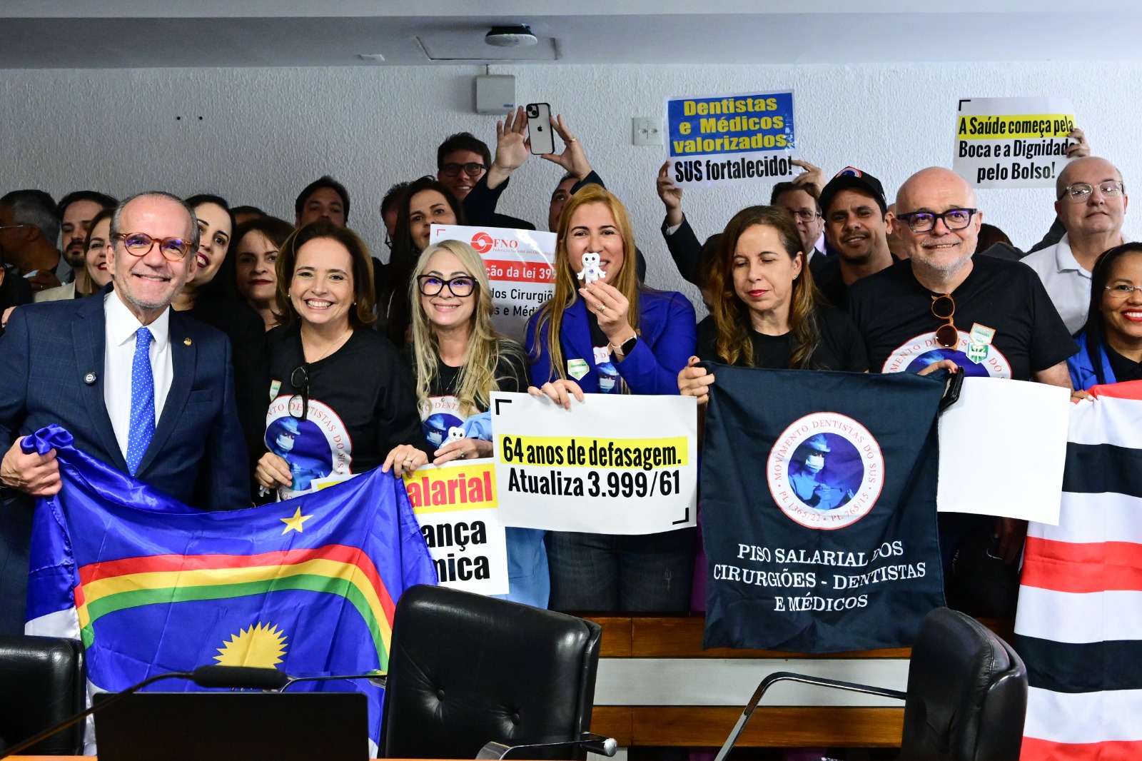 No Senado, Dueire conduz aprovação do novo piso salarial para médicos e dentistas