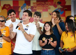 João Campos propõe ampliar atendimento a pessoas com deficiência