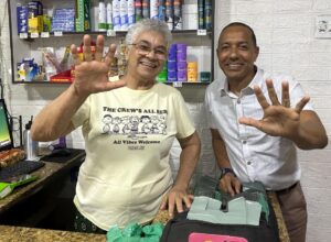 Lupércio faz porta a porta em Olinda e destaca obras realizadas em Sapucaia