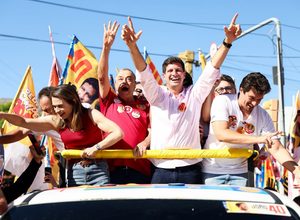 João Campos inicia agenda no Pajeú com carreatas e atos em São José do Egito e Itapetim
