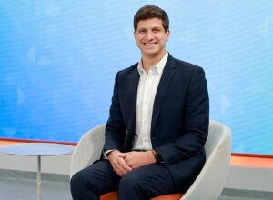 João Campos abre rodada de entrevistas com candidatos no ‘NE1’ nesta segunda (14)