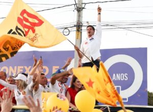 Em Araripina, João Campos detalha suas propostas para o Sertão