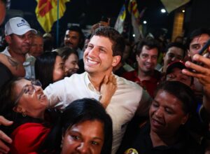 Em Correntes, João Campos reforça compromissos e defende mais investimentos em PE