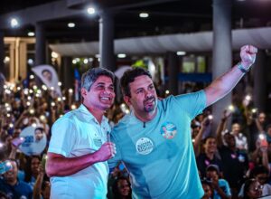 Renato Antunes e Felipe Alecrim reúnem apoiadores em grande ato no Recife