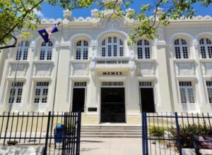 Coluna do sábado: oposição muda de perfil na Câmara do Recife