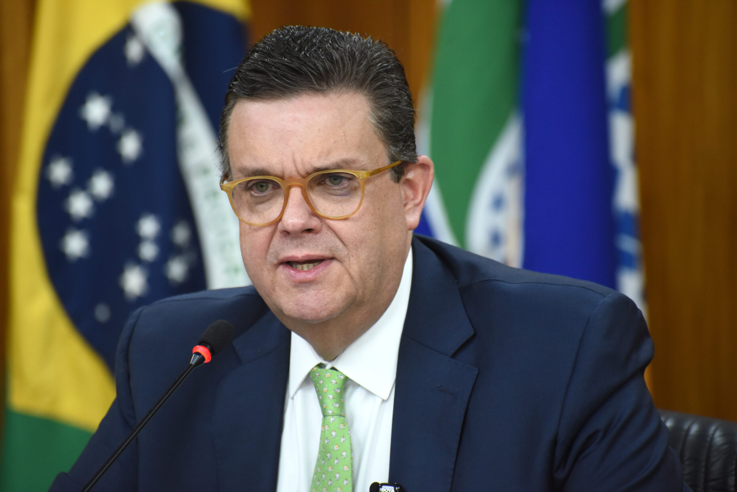 Coluna da sexta: um pernambucano que merece permanecer na Esplanada