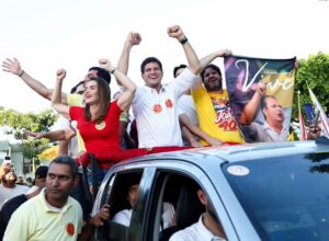 João Campos participa de carreata em São Lourenço da Mata e destaca propostas