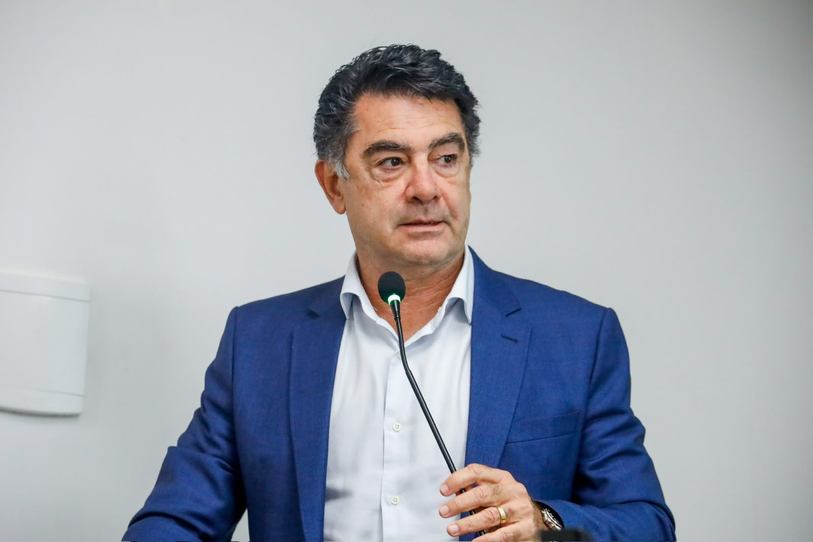 Justiça Eleitoral revoga medida cautelar contra Raimundo Pimentel