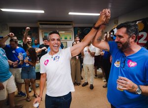 Jarbas Filho é reeleito e alcança marca histórica de votos em Buíque