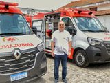 Zeca Cavalcanti apresenta ambulâncias e vistoria base do Samu em Arcoverde